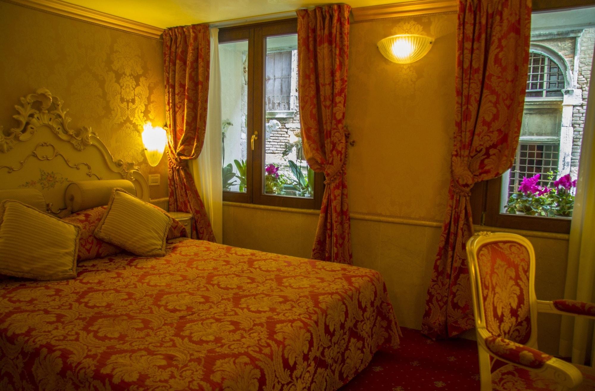 Hotel Becher Venezia Eksteriør bilde