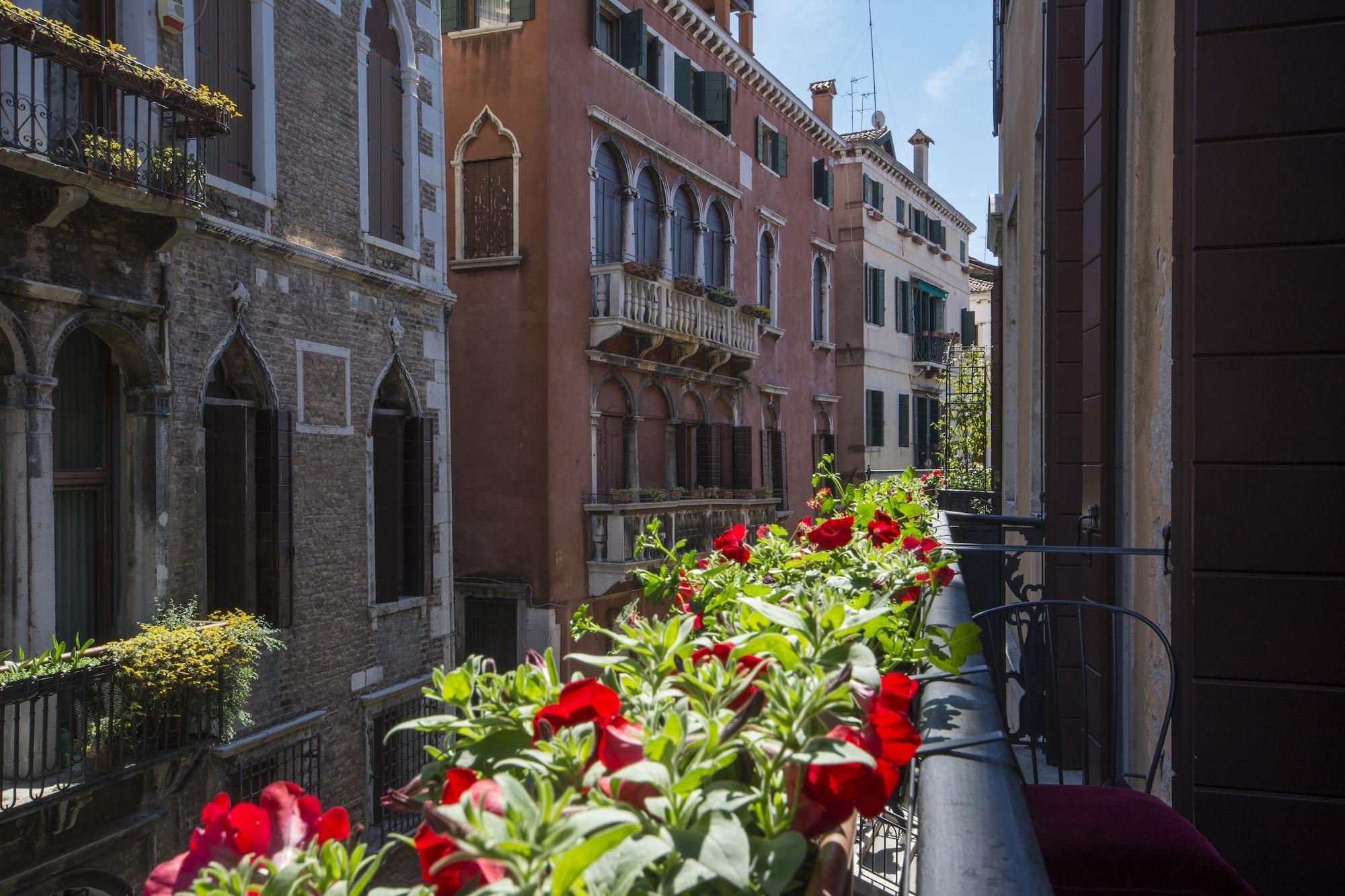 Hotel Becher Venezia Eksteriør bilde